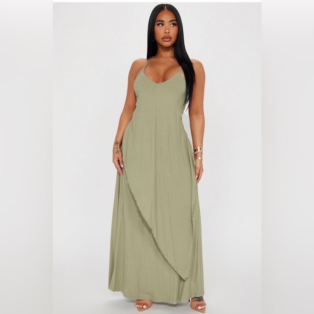 Come This Way Ribbed Maxi Dress